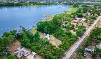 3144 Holiday Beach Dr, Avon Park, FL 33825