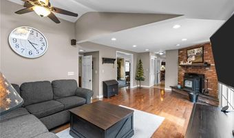 1 Leahy St, East Providence, RI 02916