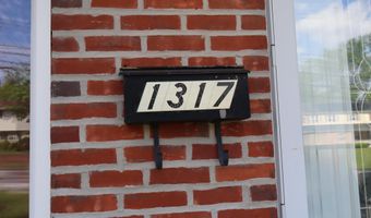 1317 FITZWATERTOWN Rd, Abington, PA 19001