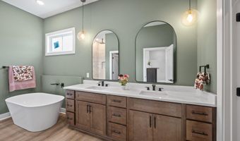 4068 Regina Ln, Ayden, NC 28513