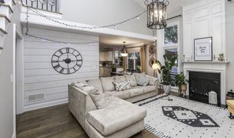 9900 Barston Ct, Alpharetta, GA 30022