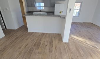 141 E 17th Ave, Albia, IA 52531