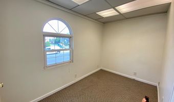 402 S WHITE HORSE Pike, Audubon, NJ 08106