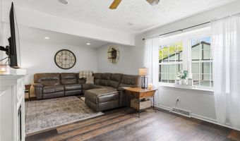2345 Big Rock Rd, Allison Park, PA 15101