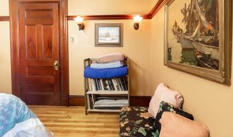 18 Hudson St, Bangor, ME 04401
