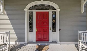 1 Red Cross Ave 9, Newport, RI 02840