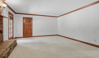 2520 E Alberson Dr, Albany, GA 31721