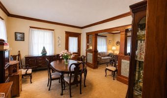 703 Smith St, Algonac, MI 48001