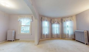892 30th St, Altoona, PA 16601