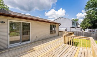 13 Grouse Dr, Bayville, NJ 08721