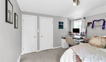 89 Olney Dr, Amherst, NY 14226