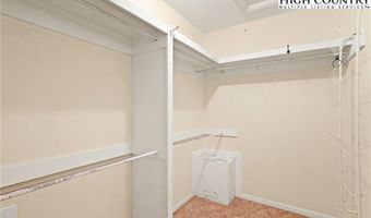 762 George Eggers Rd, Banner Elk, NC 28604