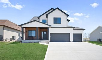4585 SE 35th Ct, Des Moines, IA 50320