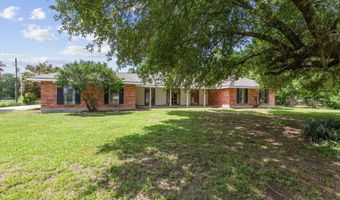664 Don Guilbeau Rd, Arnaudville, LA 70512