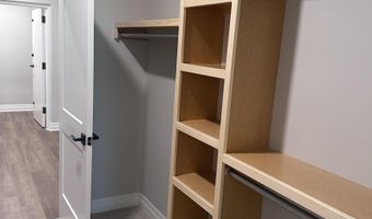 620 E Park Pl, Andover, KS 67002