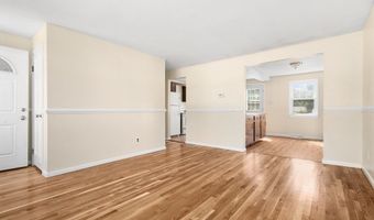 60 Packard St, Avon, MA 02322