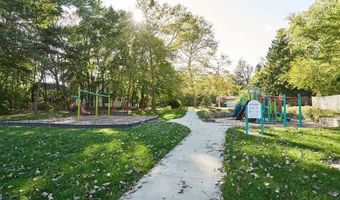 990 Baird St, Akron, OH 44306