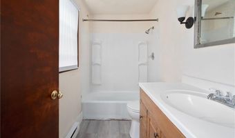 370 Montgomery Ave, Cranston, RI 02905