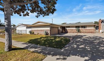 2471 W Chanticleer Rd, Anaheim, CA 92804