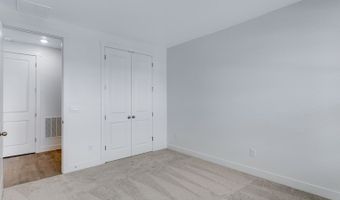 1922 Chaffee Crest Dr, Berthoud, CO 80513