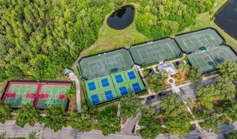 1065 SIGNET Dr, Apollo Beach, FL 33572
