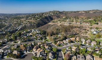 3028 Del Rey Ave, Carlsbad, CA 92009