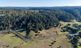 4150 California 1, Albion, CA 95410
