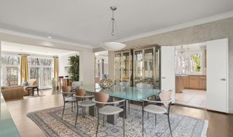 1 LAKE POTOMAC Ct, Potomac, MD 20854
