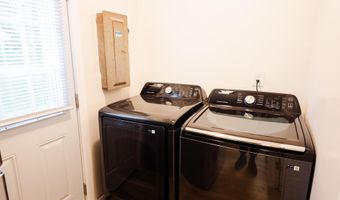 1514 Dean Dr, Albion, MI 49224