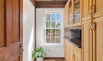 12 Rustic Acres Dr, Glocester, RI 02814