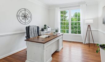 16502 HARBOUR TOWN Dr, Ashton, MD 20861