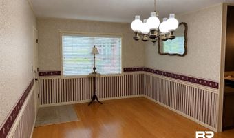 154 Perry Ln, Atmore, AL 36502