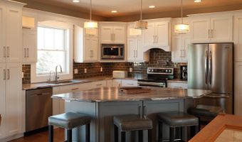 103 Andrews Ct, Alton, IA 51003