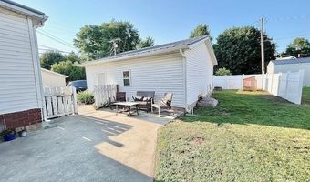 106 E Walnut St, Akron, IN 46910