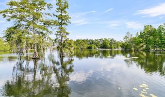 107 Jacks Ln, Bonneau, SC 29431