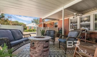 702 S Presley St, Atmore, AL 36502