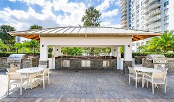 2801 NE 183rd St 1401W, Aventura, FL 33160