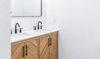 104 R ST # A NE, Washington, DC 20002