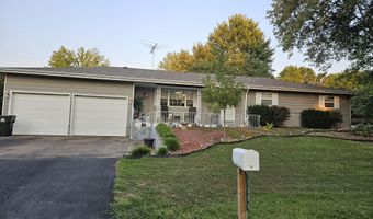 1504 S Tyler Ave, Aurora, MO 65605