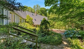 E5401 12TH Road, Algoma, WI 54201