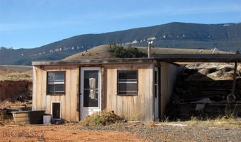 517 Deadman Creek Rd, Bridger, MT 59014