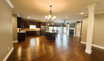 104 Canterbury Cir, Arab, AL 35016