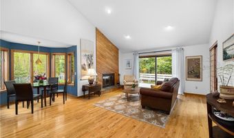 38 River Run, East Greenwich, RI 02818