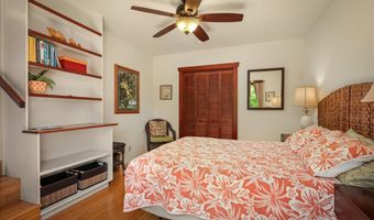 82-6289 KAHAULOA St, Captain Cook, HI 96704