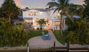 212 OAK Ave, Anna Maria, FL 34216