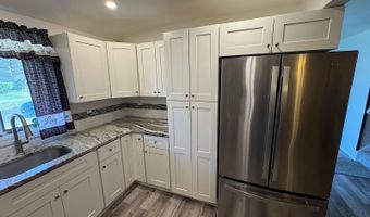 38 BELMONT Rd, Bellmawr, NJ 08031