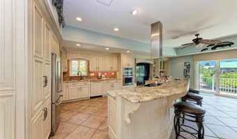 523 LOQUAT Dr, Anna Maria, FL 34216