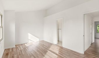 3733 ROXBURY Ln, Alexandria, VA 22309