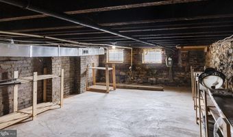 520 W 27TH St W, Baltimore, MD 21211