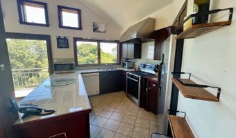 382 Lighthouse Rd, Aquinnah, MA 02535